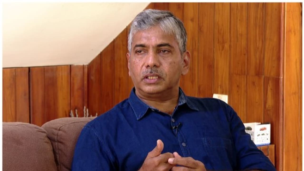  നിർണ്ണായരേഖ കണ്ടെത്താനായില്ലെന്ന് സംസ്ഥാന സർക്കാര്‍,ജേക്കബ്തോമസിന് എതിരായ ഡ്രഡ്ജർ അഴിമതി അന്വേഷണം നീട്ടി