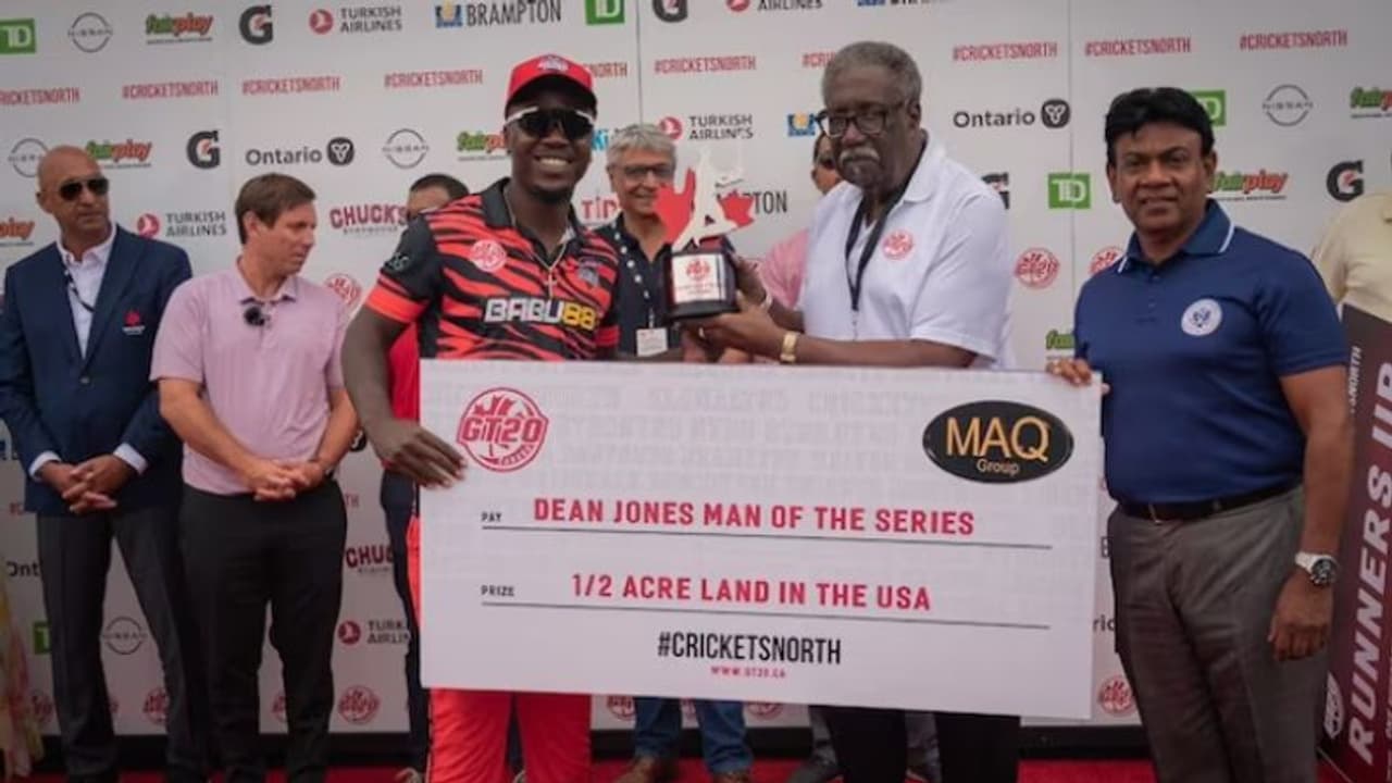 வெஸ்ட் இண்டீஸ் வீரருக்கு அரை ஏக்கர்ல நிலமா? என்ன சார் சொல்றீங்க? தொடர் நாயகன் விருதும் கூட…அடி தூள் தான்!