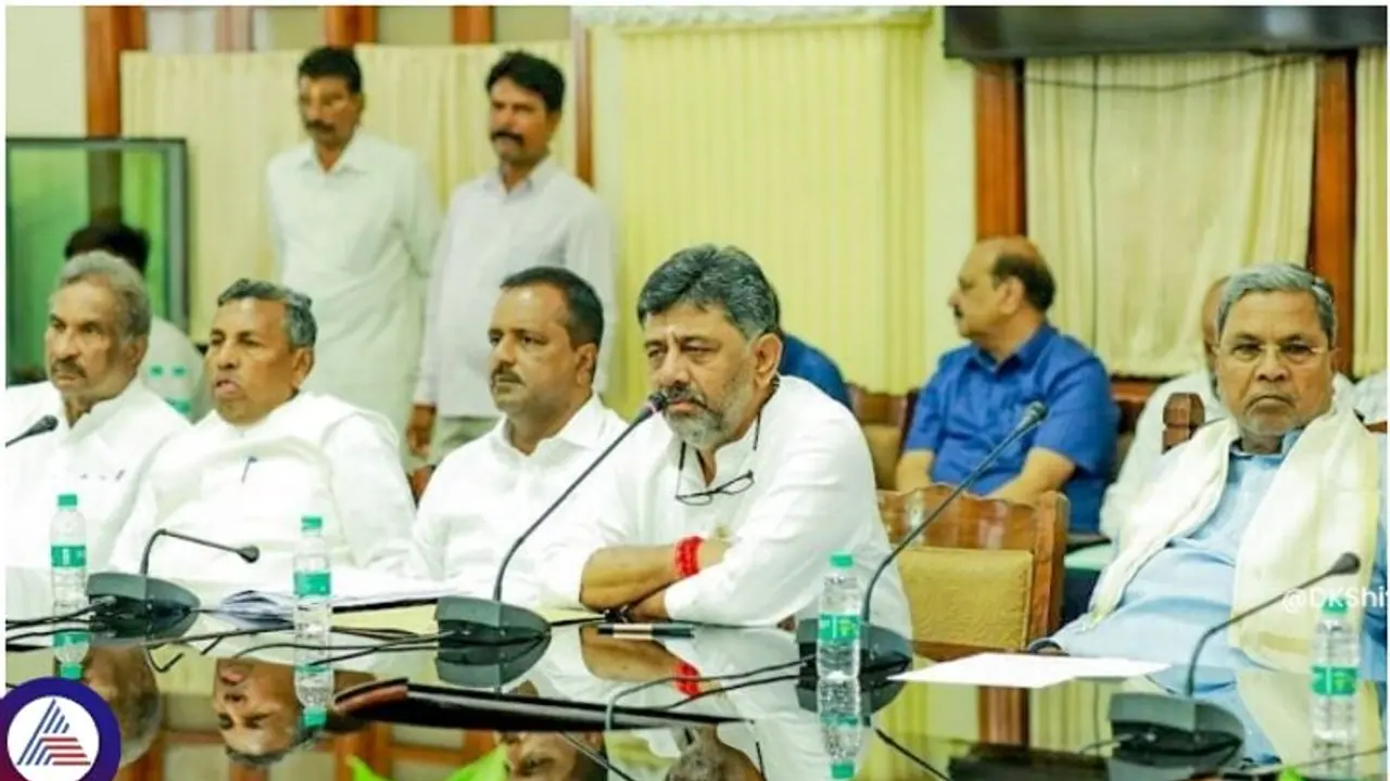 ಕಾಂಗ್ರೆಸ್ ಸರ್ಕಾರದಿಂದ ಶಾಸಕರಿಗೆ ವಿದೇಶ ಪ್ರವಾಸದ ಭಾಗ್ಯ: ಸುಳಿವು ಕೊಟ್ಟ ಯು.ಟಿ. ಖಾದರ್ ಕಾಂಗ್ರೆಸ್ ಸರ್ಕಾರದಿಂದ ಶಾಸಕರಿಗೆ ವಿದೇಶ ಪ್ರವಾಸದ ಭಾಗ್ಯ: ಸುಳಿವು ಕೊಟ್ಟ ಯು.ಟಿ. ಖಾದರ್