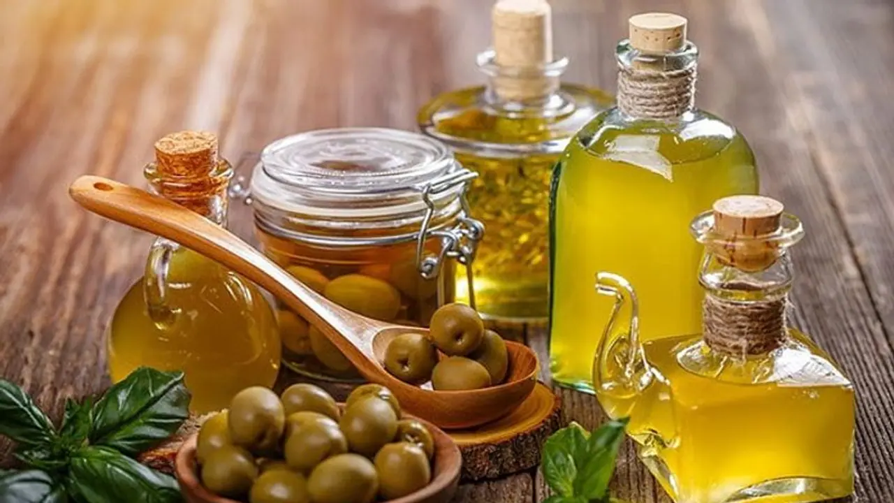 Hair Care: 5 incredible benefits of Olive Oil Hair Care: 5 incredible benefits of Olive Oil