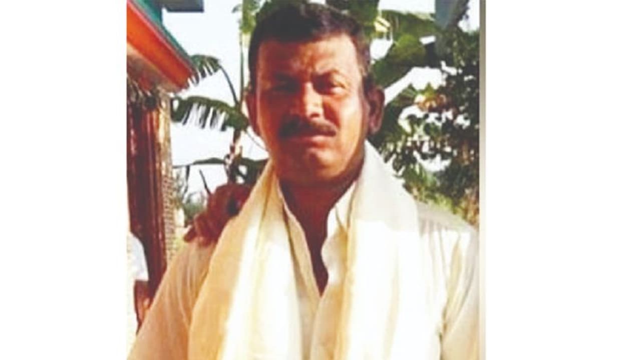 ಜೀವನದಲ್ಲಿ ಜಿಗುಪ್ಸೆ: ಬಿಎಂಟಿಸಿ ಡಿಪೋದಲ್ಲೇ ಚಾಲಕ ಆತ್ಮಹತ್ಯೆ ಜೀವನದಲ್ಲಿ ಜಿಗುಪ್ಸೆ: ಬಿಎಂಟಿಸಿ ಡಿಪೋದಲ್ಲೇ ಚಾಲಕ ಆತ್ಮಹತ್ಯೆ