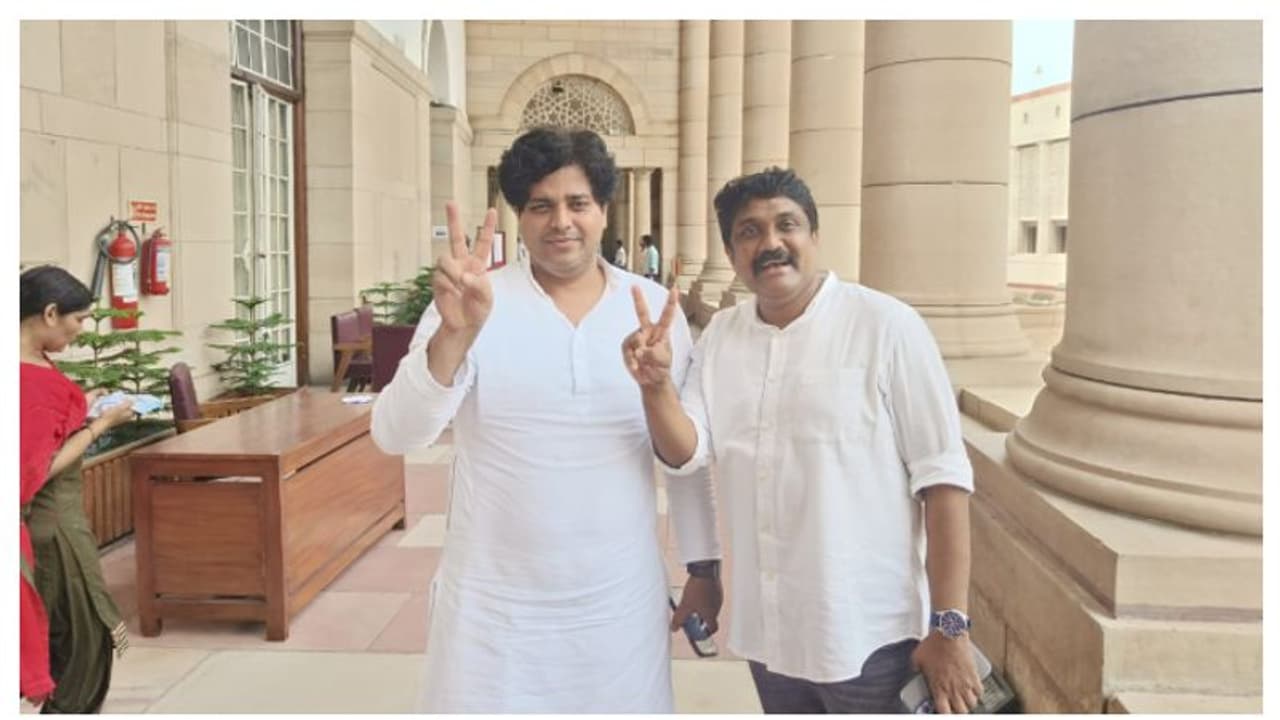 രാജ്യസഭയിൽ എ എ റഹീമിന് മിന്നും ജയം, അലിഗഢ് മുസ്ലിം യൂണിവേഴ്സിറ്റി കോർട്ട് തെരഞ്ഞെടുപ്പിൽ ബിജെപിക്ക് തിരിച്ചടി രാജ്യസഭയിൽ എ എ റഹീമിന് മിന്നും ജയം, അലിഗഢ് മുസ്ലിം യൂണിവേഴ്സിറ്റി കോർട്ട് തെരഞ്ഞെടുപ്പിൽ ബിജെപിക്ക് തിരിച്ചടി