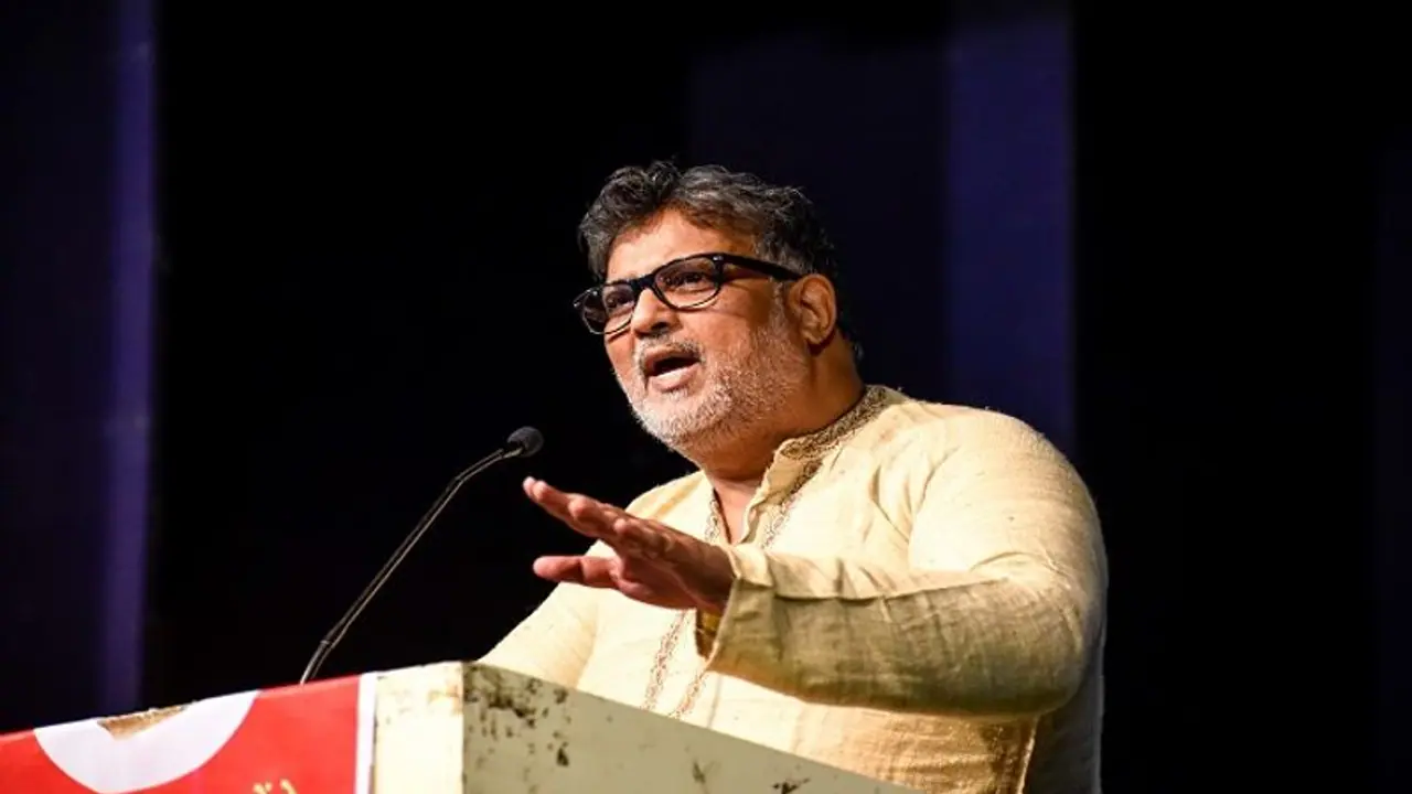 Mumbai: Mahatma Gandhi's great grandson Tushar Gandhi detained while commemorating Quit India Day