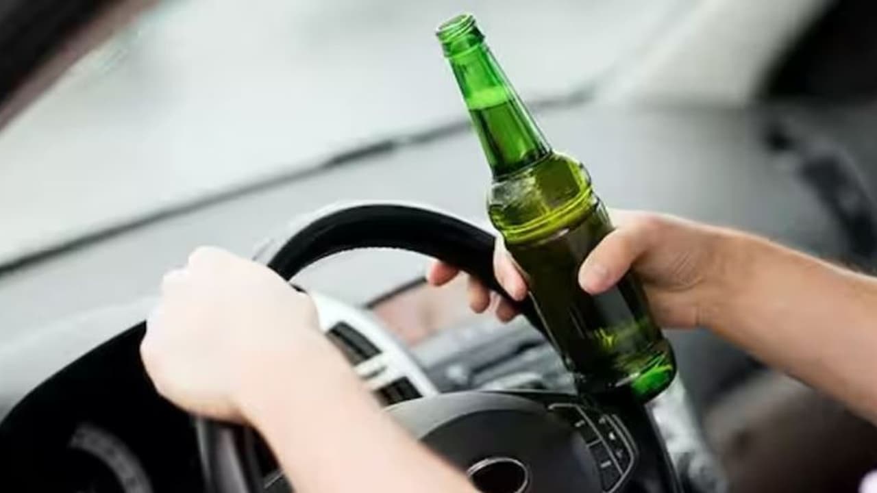 తాగి డ్రైవింగ్ చేయాల్సిన వస్తే.. గుడ్ న్యూస్.. ఇప్పుడు ఆ ప్రదేశాలలో ఫ్రీ టాక్సీ రైడ్.. తాగి డ్రైవింగ్ చేయాల్సిన వస్తే.. గుడ్ న్యూస్.. ఇప్పుడు ఆ ప్రదేశాలలో ఫ్రీ టాక్సీ రైడ్..