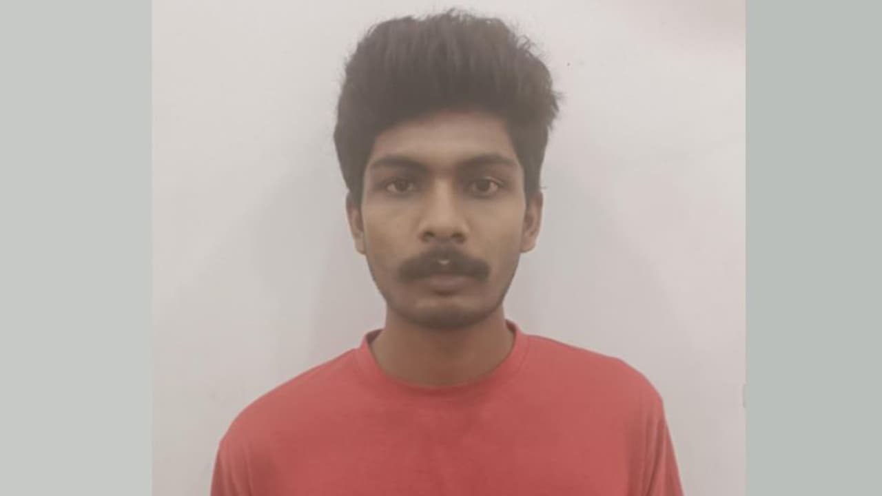 കാർ വാടകയ്ക്കെടുക്കും, അത് പണയംവച്ച് പണം വാങ്ങും, തൃശൂരിലെ തട്ടിപ്പ് സംഘത്തിൽ ഒരാൾ കൂടി അറസ്റ്റിൽ കാർ വാടകയ്ക്കെടുക്കും, അത് പണയംവച്ച് പണം വാങ്ങും, തൃശൂരിലെ തട്ടിപ്പ് സംഘത്തിൽ ഒരാൾ കൂടി അറസ്റ്റിൽ