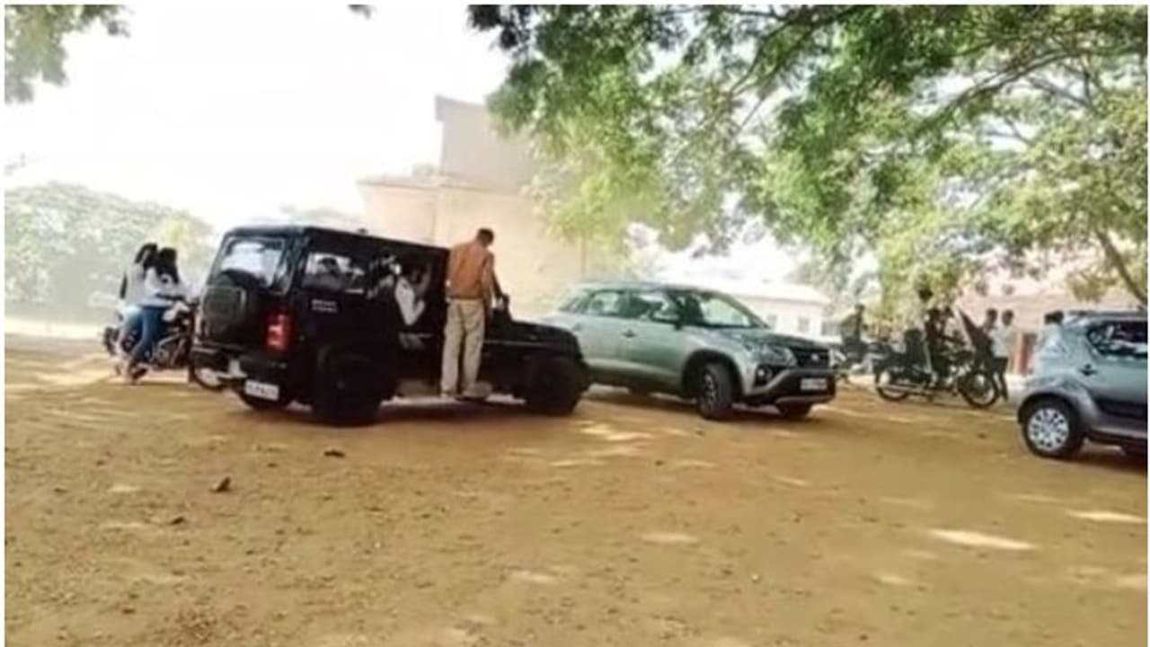 വിദ്യാഭ്യാസ സ്ഥാപനങ്ങളിൽ ഓണാഘോഷത്തിന് വണ്ടി കൊണ്ടുള്ള കളി വേണ്ട; കടുത്ത നടപടി സ്വീകരിക്കുമെന്ന് എംവിഡി