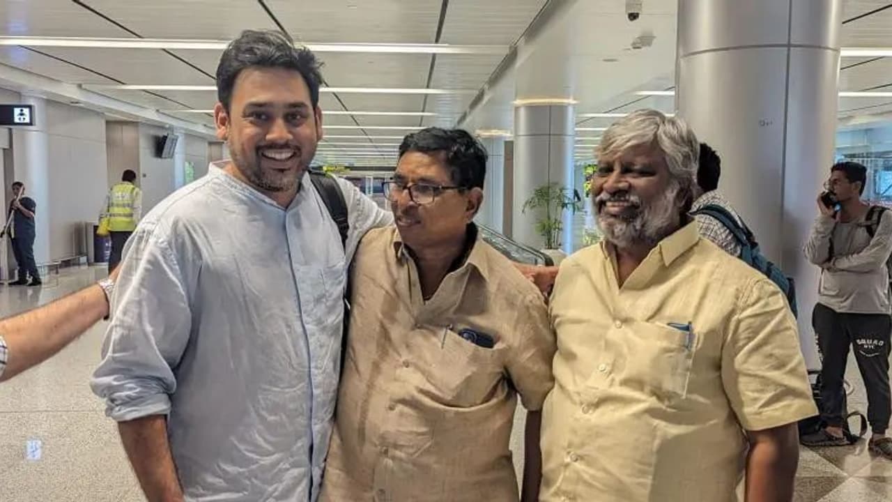 Entrepreneur saves co passenger's life on Goa Hyderabad flight Entrepreneur saves co passenger's life on Goa Hyderabad flight