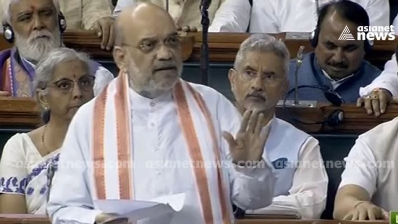 രാജ്യദ്രോഹക്കുറ്റം പൂർണ്ണമായും ഒഴിവാക്കും: ക്രിമിനൽ നിയമം പരിഷ്കരിക്കുന്ന ബില്ലുകളുമായി അമിത് ഷാ രാജ്യദ്രോഹക്കുറ്റം പൂർണ്ണമായും ഒഴിവാക്കും: ക്രിമിനൽ നിയമം പരിഷ്കരിക്കുന്ന ബില്ലുകളുമായി അമിത് ഷാ