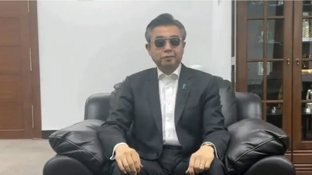 WATCH: Japanese Ambassador takes 'Thalaivar challenge' amid 'Jailer' release; wishes luck to Rajinikanth WATCH: Japanese Ambassador takes 'Thalaivar challenge' amid 'Jailer' release; wishes luck to Rajinikanth