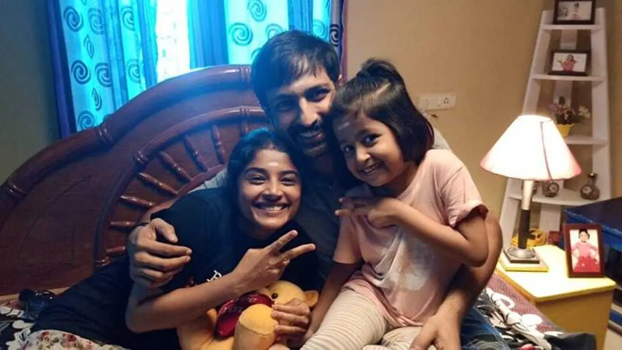 'நூடுல்ஸ்' திரைப்படத்தை வெளியிடும் மாநாடு தயாரிப்பாளர் சுரேஷ் காமாட்சி! 'நூடுல்ஸ்' திரைப்படத்தை வெளியிடும் மாநாடு தயாரிப்பாளர் சுரேஷ் காமாட்சி!