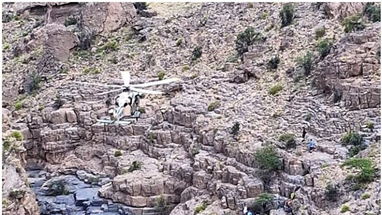 ഒമാനില് മലമുകളില് നിന്ന് വീണ് ഒരാള്ക്ക് പരിക്ക് ഒമാനില് മലമുകളില് നിന്ന് വീണ് ഒരാള്ക്ക് പരിക്ക്