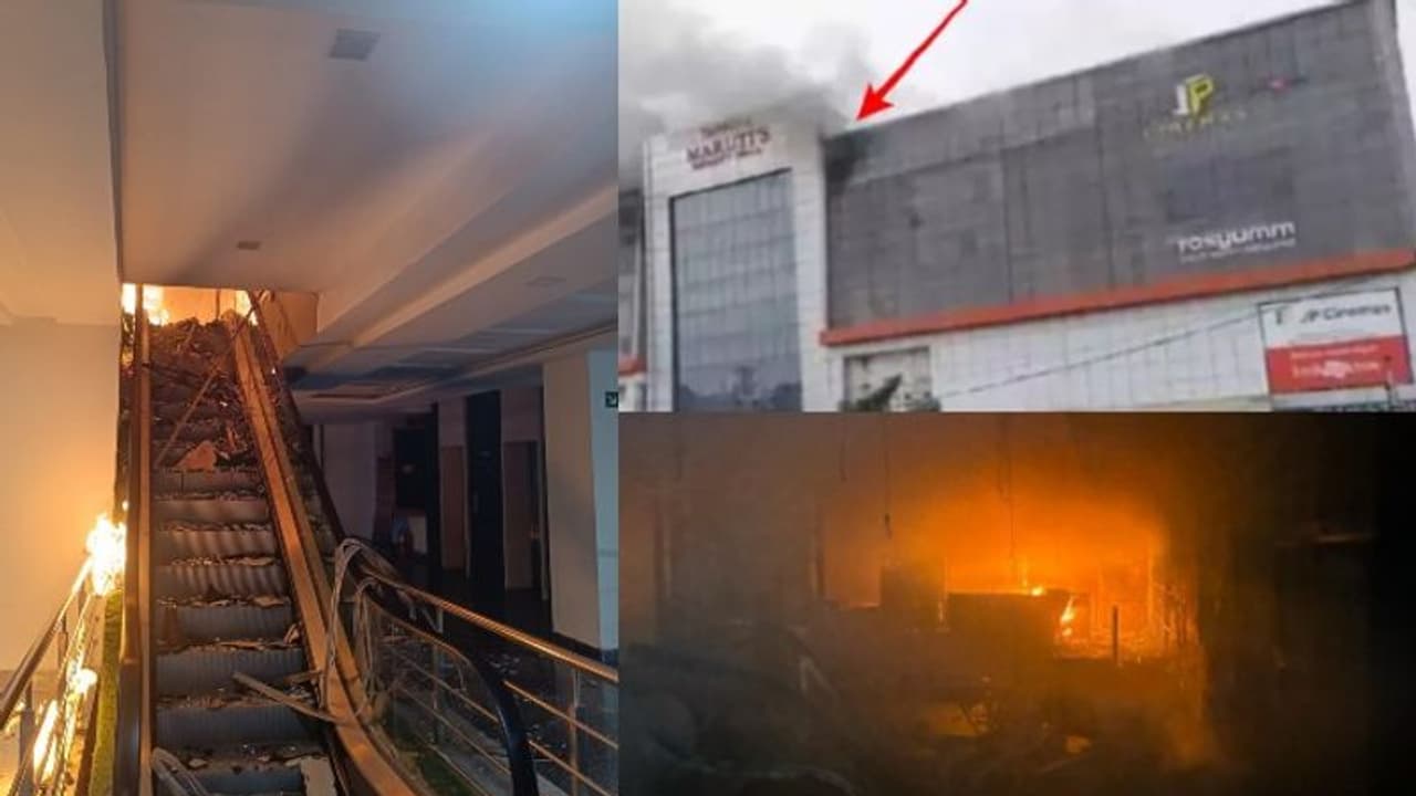 మల్టీఫ్లెక్స్ లో భారీ అగ్ని ప్రమాదం.. స్క్రీన్లన్నీ దగ్దం..
