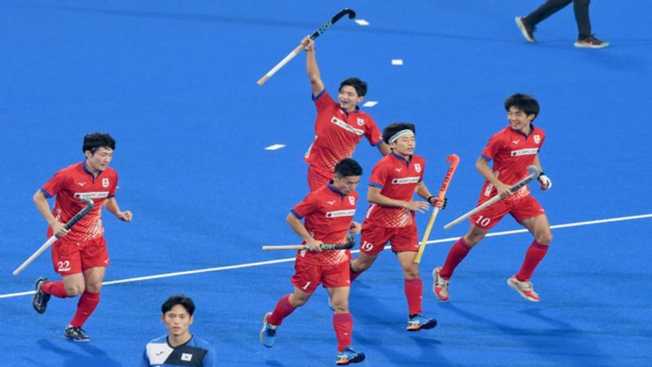 நடப்பு சாம்பியன் கொரியாவை தோற்கடித்து 3ஆவது இடம் பிடித்த ஜப்பானுக்கு வெண்கலப் பதக்கம்! நடப்பு சாம்பியன் கொரியாவை தோற்கடித்து 3ஆவது இடம் பிடித்த ஜப்பானுக்கு வெண்கலப் பதக்கம்!