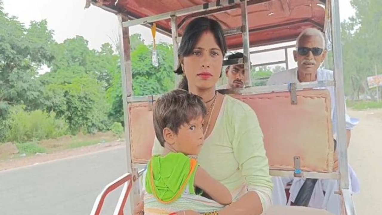 Challenging social norms: A mother’s fight for a better life Challenging social norms: A mother’s fight for a better life