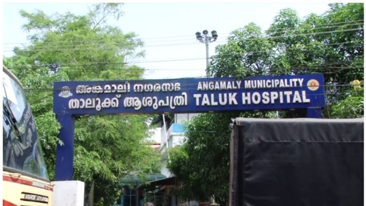 പനിയുമായി എത്തിയ കുട്ടിക്ക് പേവിഷ പ്രതിരോധ കുത്തിവയ്പ്പ്; അന്വേഷണം ഇന്ന് മുതൽ; വീഴ്ചയിൽ നടപടിയുണ്ടാകും