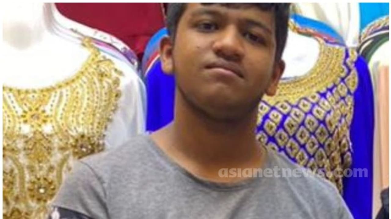 പുഴയില് കാൽ കഴുകുന്നതിനിടെ ഒഴുക്കില്പ്പെട്ടു; 13 കാരന് ദാരുണാന്ത്യം പുഴയില് കാൽ കഴുകുന്നതിനിടെ ഒഴുക്കില്പ്പെട്ടു; 13 കാരന് ദാരുണാന്ത്യം