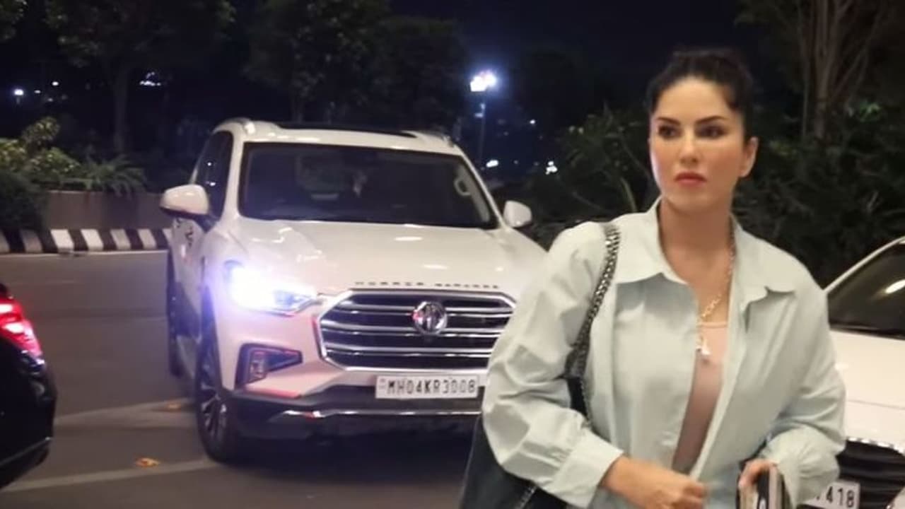 "എല്ലാം നശിച്ചു, ഇനി ഇവനെന്‍റെ ഇന്ത്യൻ ട്രക്ക്.." ചൈനീസ് കരുത്തനെ വാനോളം പുകഴ്ത്തി സണ്ണി ലിയോൺ!