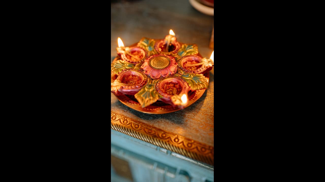 தீபாவளி 2023 எப்போது? தீபாவளியின் வரலாறு மற்றும் முக்கியத்துவம் என்ன? முழு விவரம் இதோ தீபாவளி 2023 எப்போது? தீபாவளியின் வரலாறு மற்றும் முக்கியத்துவம் என்ன? முழு விவரம் இதோ