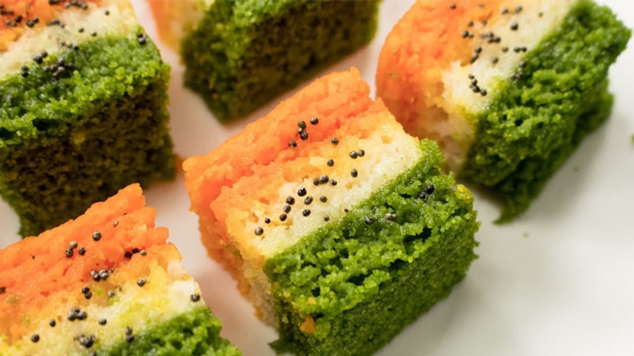 Tiranga suji dhokla recipe Tiranga suji dhokla recipe