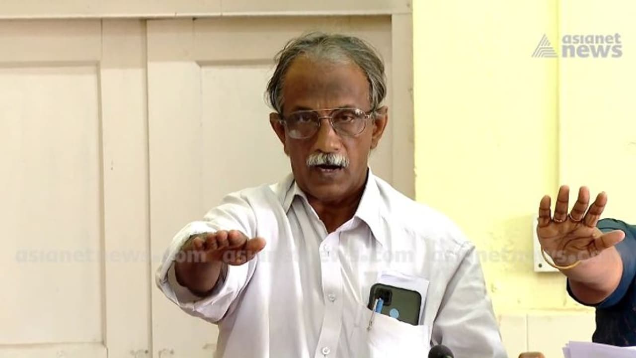 മുഖം രക്ഷിക്കാൻ യുഡിഎഫ്; കിടങ്ങൂർ പഞ്ചായത്തിൽ മൂന്ന് അംഗങ്ങൾക്കെതിരെ നടപടി