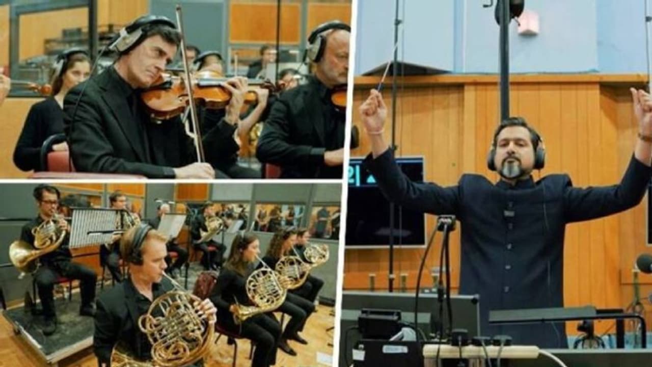 தேசிய கீதத்தின் புதிய Version உங்களை மெய்மறக்க செய்யும் கிராமி விருது பெற்ற ரிக்கி கேஜின் இசை ஜாலம்!