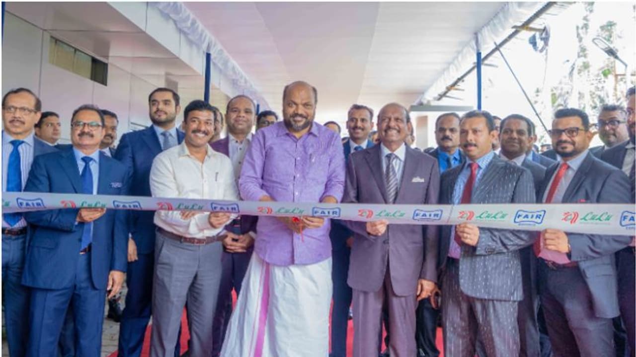 150 കോടി മുതല്‍മുടക്ക്, 800 പേര്‍ക്ക് ജോലി, ലക്ഷ്യം 10000 കോടിയുടെ കയറ്റുമതി; ലുലു പുതിയ സ്ഥാപനം കൊച്ചിയില്‍