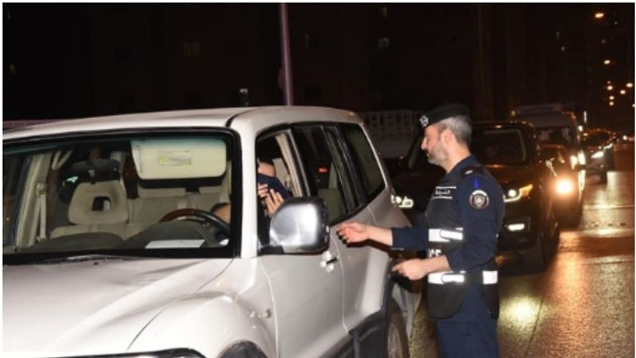 വ്യാപക പരിശോധന; 913 പ്രവാസികളുടെ ഡ്രൈവിംഗ് ലൈസൻസുകൾ സസ്പെൻഡ് ചെയ്തു