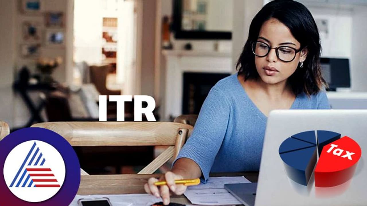 ವಿಳಂಬ ಐಟಿಆರ್ ಸಲ್ಲಿಕೆ ವೇಳೆ ದಂಡ ಪಾವತಿಸೋದು ಹೇಗೆ? ಎಲ್ಲಿ? ಇಲ್ಲಿದೆ ಮಾಹಿತಿ ವಿಳಂಬ ಐಟಿಆರ್ ಸಲ್ಲಿಕೆ ವೇಳೆ ದಂಡ ಪಾವತಿಸೋದು ಹೇಗೆ? ಎಲ್ಲಿ? ಇಲ್ಲಿದೆ ಮಾಹಿತಿ