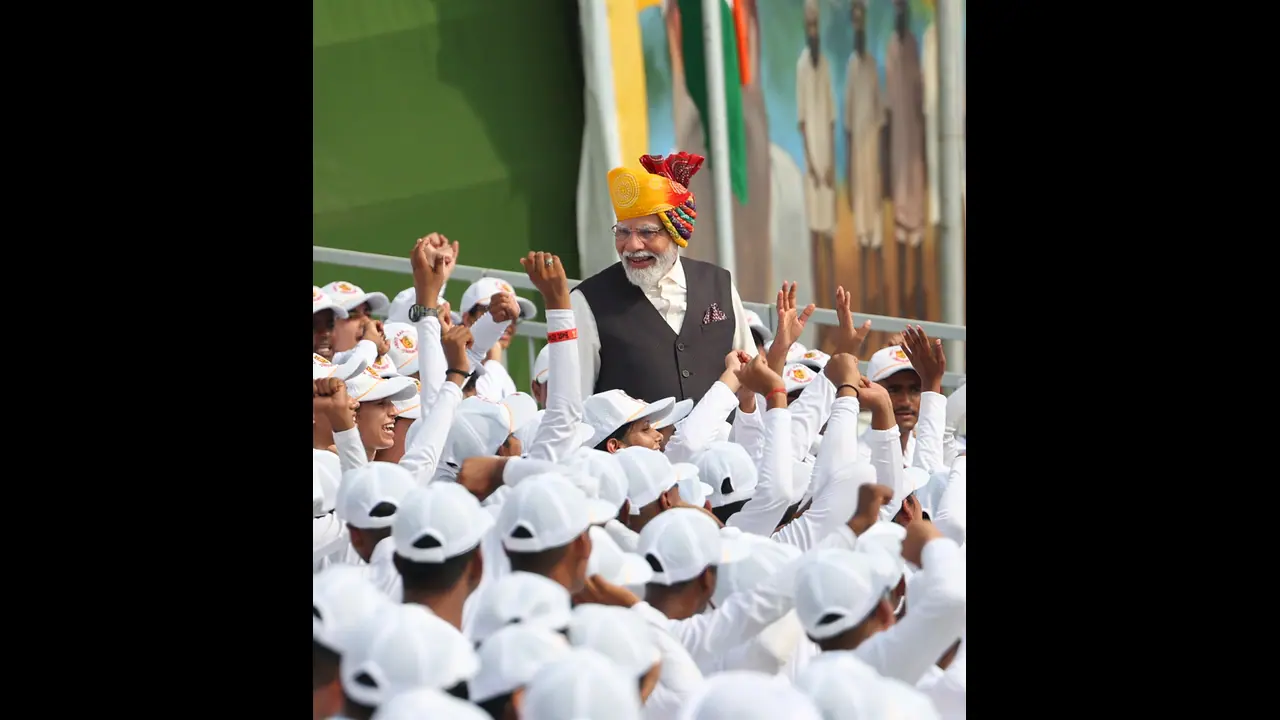 മോദിയുടെ പ്രതിച്ഛായയും ഭരണനേട്ടങ്ങളും ഉയർത്തിക്കാട്ടും,നിർണായക സംസ്ഥാനങ്ങളിലെ തെരഞ്ഞെടുപ്പ് നേരിടാന് ബിജെപി മോദിയുടെ പ്രതിച്ഛായയും ഭരണനേട്ടങ്ങളും ഉയർത്തിക്കാട്ടും,നിർണായക സംസ്ഥാനങ്ങളിലെ തെരഞ്ഞെടുപ്പ് നേരിടാന് ബിജെപി