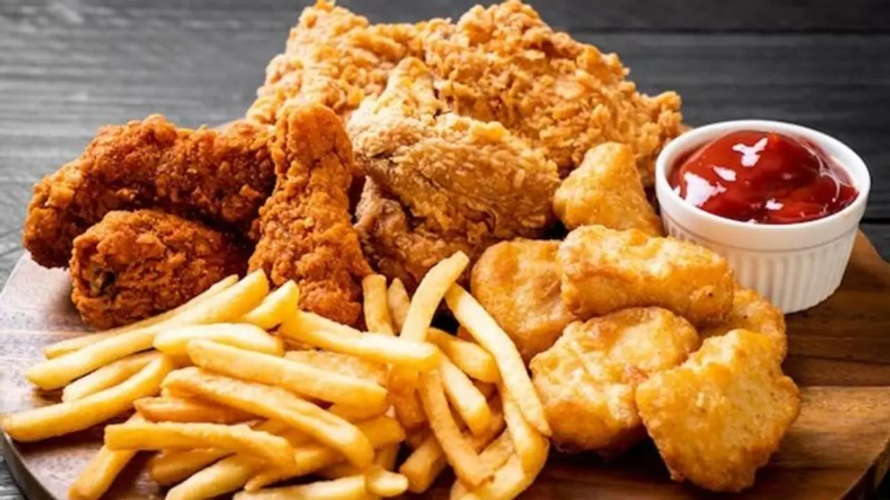 Health Care: 5 reasons why Fried Foods are hazardous for your Body Health Care: 5 reasons why Fried Foods are hazardous for your Body