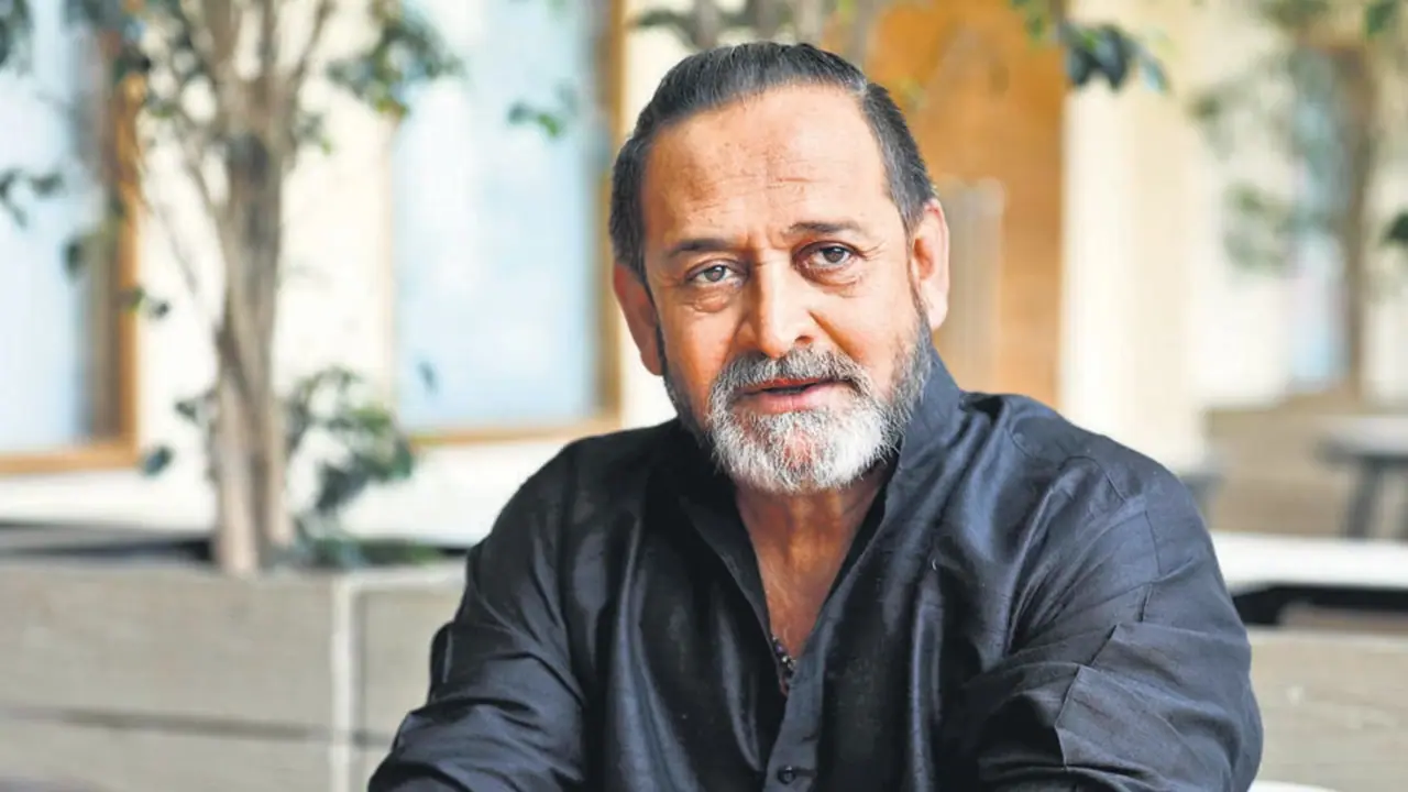 Mahesh Manjrekar’s Biography | Birth | Education | Family | Marriage | Debut | Filmography