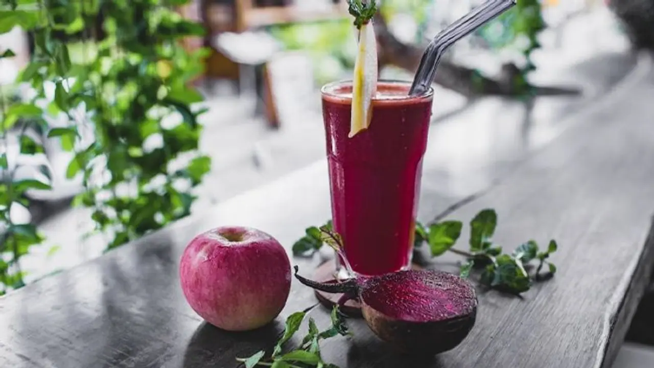 Healthy glow to detoxification: 7 skin benefits of Beetroot juice Healthy glow to detoxification: 7 skin benefits of Beetroot juice