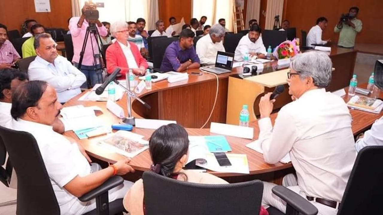 740 ಕೋಟಿ ವೆಚ್ಚದಲ್ಲಿ ವಿ.ವಿ.ಸಾಗರ ನೀರಾವರಿ ಯೋಜನೆ ಆಧುನೀಕರಣಕ್ಕೆ ಚಿಂತನೆ: ಸಚಿವ ಡಿ.ಸುಧಾಕರ್ 740 ಕೋಟಿ ವೆಚ್ಚದಲ್ಲಿ ವಿ.ವಿ.ಸಾಗರ ನೀರಾವರಿ ಯೋಜನೆ ಆಧುನೀಕರಣಕ್ಕೆ ಚಿಂತನೆ: ಸಚಿವ ಡಿ.ಸುಧಾಕರ್