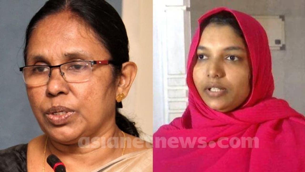 ശസ്ത്രക്രിയക്കിടെ വയറ്റിൽ കത്രിക കുടുങ്ങിയ സംഭവം, നീതിക്കായി പോരാടുന്ന ഹർഷിനക്ക് കെ കെ ശൈലജയുടെ പിന്തുണ 