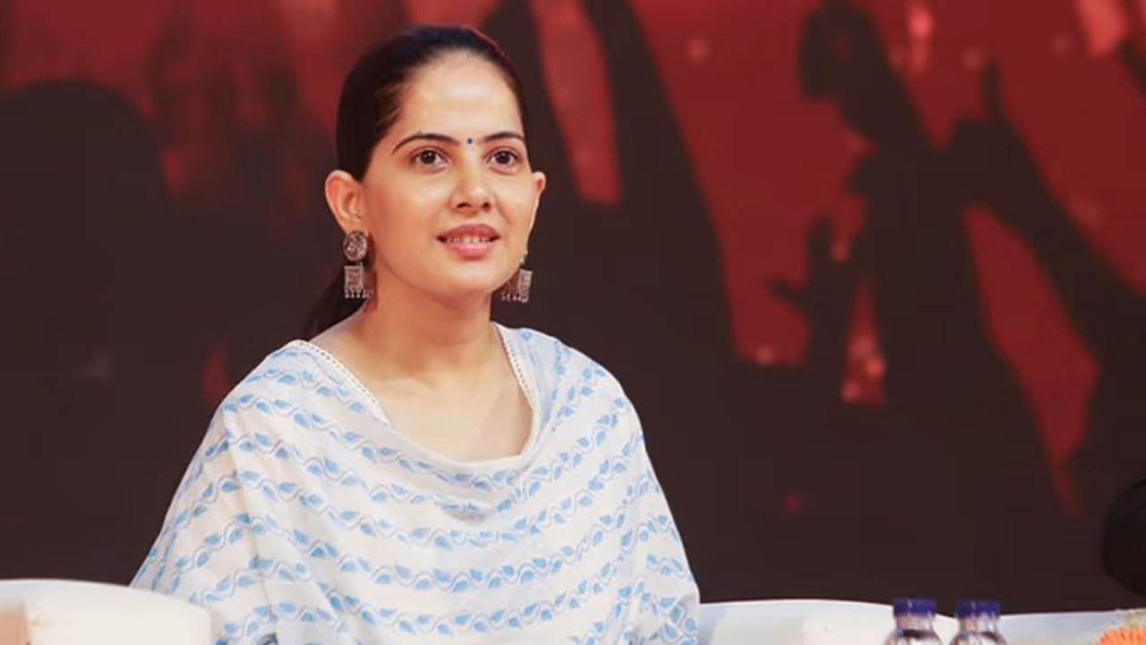 Jaya Kishori’s Biography | Birth | Education | Family | Marriage |  Spirituality | Facts
