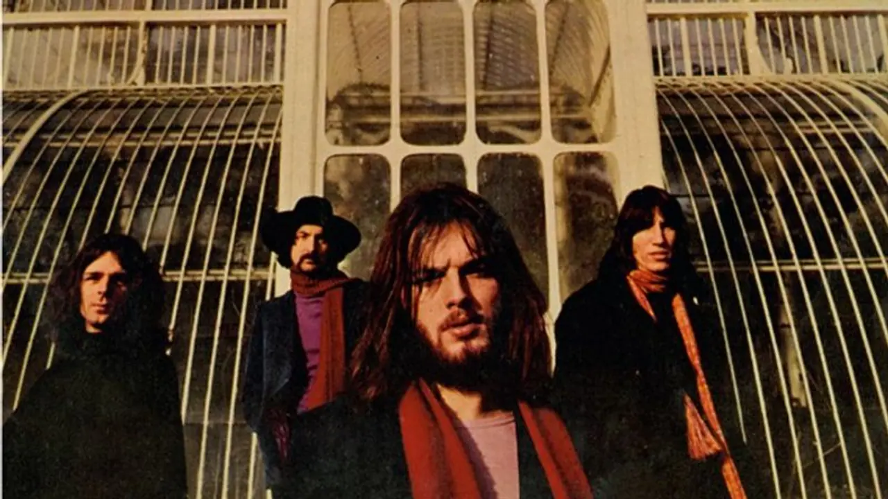 Massive breakthrough: Scientists reconstruct Pink Floyd song from recorded brain waves; here's how it sounds