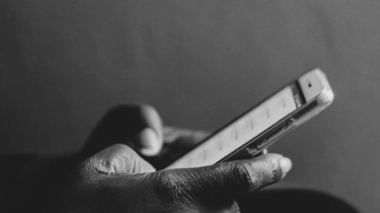 Stop using *401# code for activating call forwarding from April 15, DoT tells telecom companies