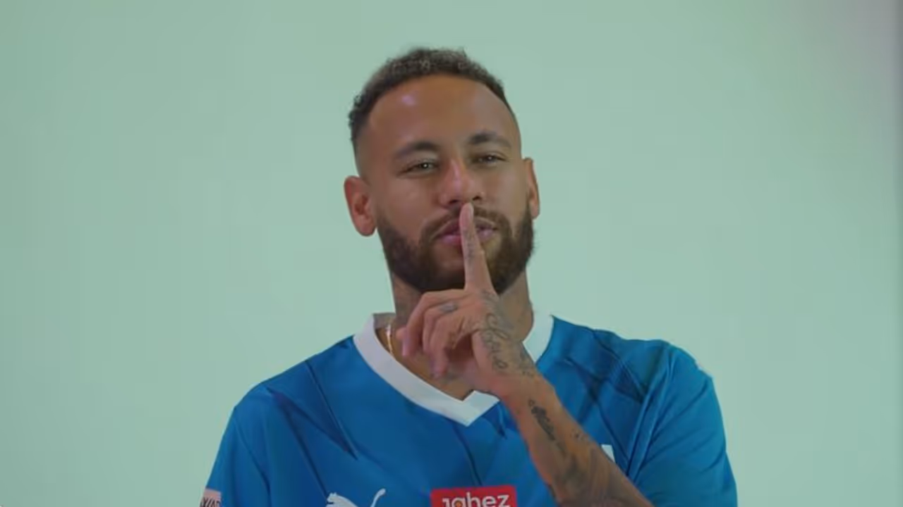 'അവന്റേത് ഭ്രാന്തന് തീരുമാനമെന്ന് എല്ലാവരും പറഞ്ഞു, ഇപ്പോള് ഞാന് പോലും വരാന് കാരണം അവനാണ്': നെയ്മര് 'അവന്റേത് ഭ്രാന്തന് തീരുമാനമെന്ന് എല്ലാവരും പറഞ്ഞു, ഇപ്പോള് ഞാന് പോലും വരാന് കാരണം അവനാണ്': നെയ്മര്