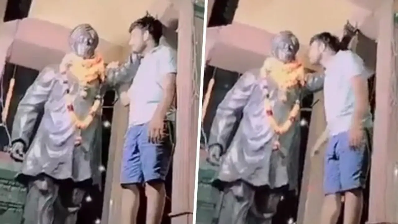 WATCH: UP man arrested for tampering with Bhagat Singh's statue in Bulandshahr; video goes viral WATCH: UP man arrested for tampering with Bhagat Singh's statue in Bulandshahr; video goes viral