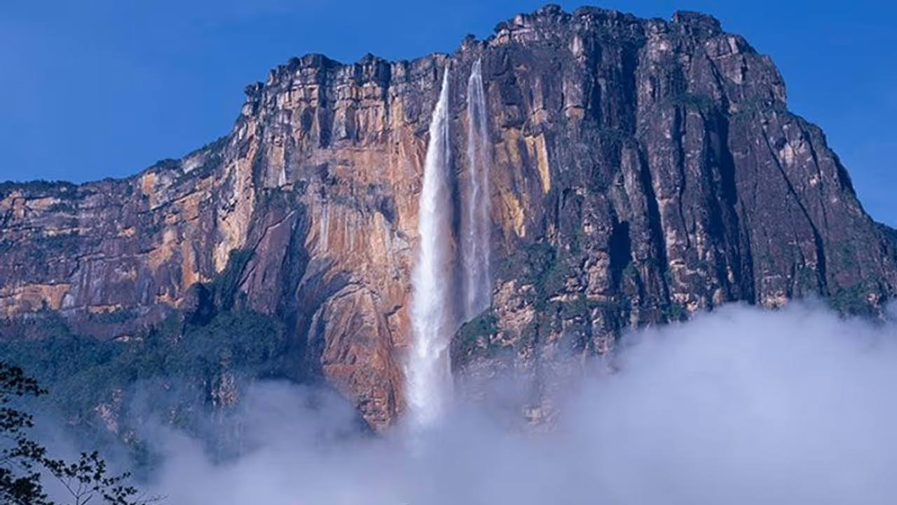 Angel Falls: Find out 7 interesting things about this waterfall in Venezuela Angel Falls: Find out 7 interesting things about this waterfall in Venezuela