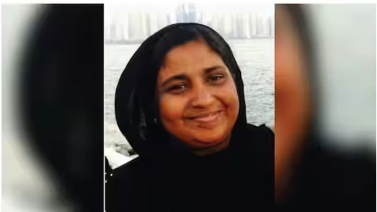 'ലീനാമണിയുടെ വായ പൊത്തി മര്ദ്ദിക്കാന് കൂട്ടുനിന്നു '; രഹീനയുടെ ജാമ്യാപേക്ഷ തള്ളി 'ലീനാമണിയുടെ വായ പൊത്തി മര്ദ്ദിക്കാന് കൂട്ടുനിന്നു '; രഹീനയുടെ ജാമ്യാപേക്ഷ തള്ളി