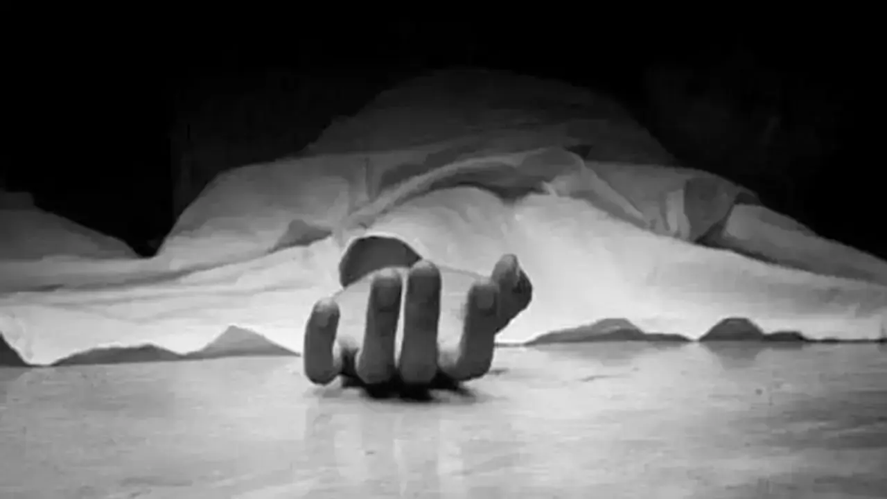 ഒരു പെണ്കുട്ടി കൂടി ജീവനൊടുക്കി; ഒരൊറ്റ നഗരത്തില് മാത്രം ഈ വർഷം ജീവനൊടുക്കുന്ന 24 ാമത്തെ നീറ്റ് വിദ്യാർത്ഥി ഒരു പെണ്കുട്ടി കൂടി ജീവനൊടുക്കി; ഒരൊറ്റ നഗരത്തില് മാത്രം ഈ വർഷം ജീവനൊടുക്കുന്ന 24 ാമത്തെ നീറ്റ് വിദ്യാർത്ഥി