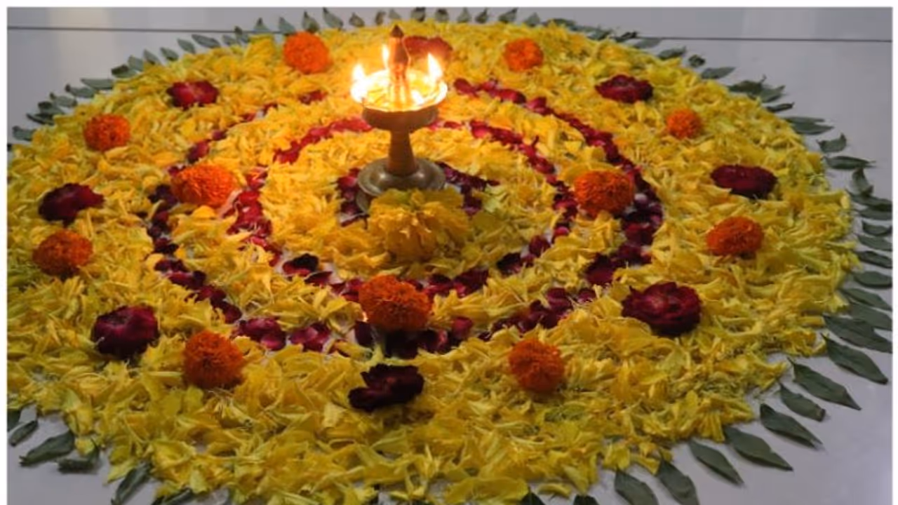 Onam 2023 : 'മാവേലി നാട് വാണീടും കാലം…' ; പാടാം ഈ ഓണപ്പാട്ടുകൾ Onam 2023 : 'മാവേലി നാട് വാണീടും കാലം…' ; പാടാം ഈ ഓണപ്പാട്ടുകൾ