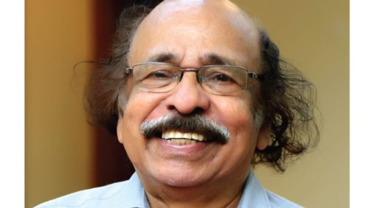 'ഫലിതമായി പറഞ്ഞത് പ്രസ്താവനയായി പ്രചരിപ്പിച്ചു'; വിവാദമായതോടെ മലക്കംമറിഞ്ഞ് കവി സച്ചിദാനന്ദൻ 'ഫലിതമായി പറഞ്ഞത് പ്രസ്താവനയായി പ്രചരിപ്പിച്ചു'; വിവാദമായതോടെ മലക്കംമറിഞ്ഞ് കവി സച്ചിദാനന്ദൻ