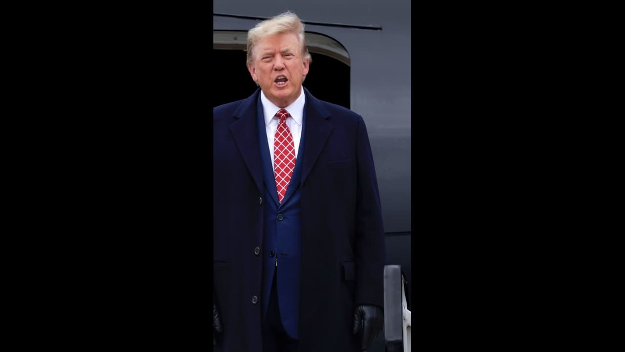 പ്രസിഡന്റ് തെരഞ്ഞടുപ്പ് അട്ടിമറി കേസ്: ഒടുവിൽ കീഴടങ്ങി ട്രംപ്, ചുമത്തിയിരിക്കുന്നത് 13 കുറ്റങ്ങൾ പ്രസിഡന്റ് തെരഞ്ഞടുപ്പ് അട്ടിമറി കേസ്: ഒടുവിൽ കീഴടങ്ങി ട്രംപ്, ചുമത്തിയിരിക്കുന്നത് 13 കുറ്റങ്ങൾ