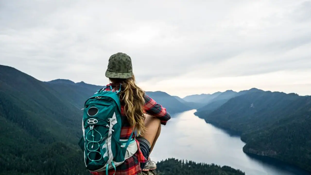 Here are 7 steps to pack a rucksak easily