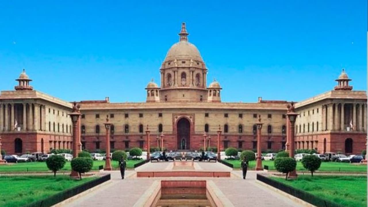 ಕೇಂದ್ರ ಗೃಹ ಇಲಾಖೆಯಲ್ಲಿ ಇಷ್ಟೊಂದು ಭ್ರಷ್ಟಾಚಾರನಾ? ಕೇಂದ್ರ ವಿಚಕ್ಷಣ ದಳದ ವರದಿ ಇಲ್ಲಿದೆ ಕೇಂದ್ರ ಗೃಹ ಇಲಾಖೆಯಲ್ಲಿ ಇಷ್ಟೊಂದು ಭ್ರಷ್ಟಾಚಾರನಾ? ಕೇಂದ್ರ ವಿಚಕ್ಷಣ ದಳದ ವರದಿ ಇಲ್ಲಿದೆ