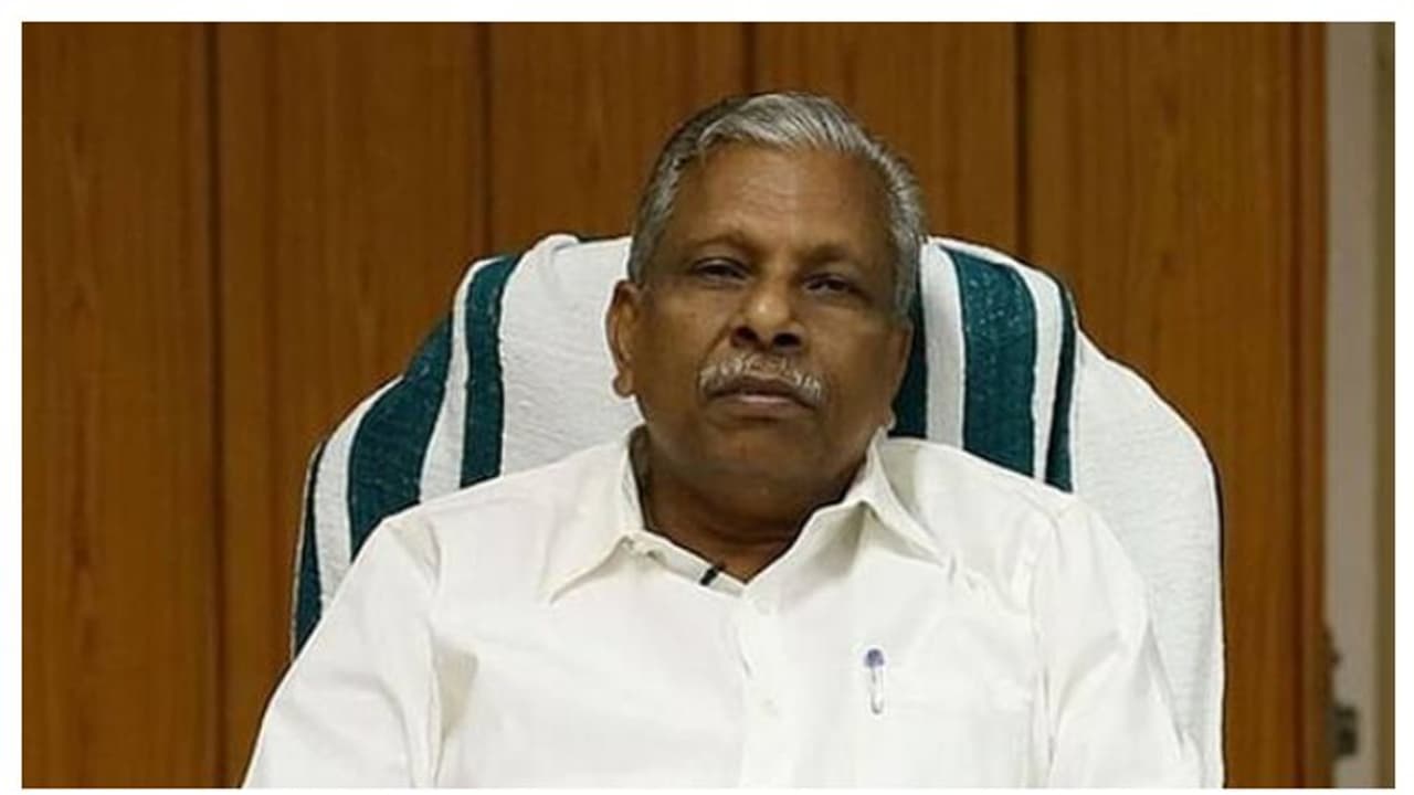 കരുവന്നൂർ കേസ്: എ സി മൊയ്തീനെ ഇഡി ഇന്ന് ചോദ്യം ചെയ്യും; 10വർഷത്തെ നികുതിരേഖകളും ബാങ്ക് ഇടപാടുകളും ഹാജരാക്കണം