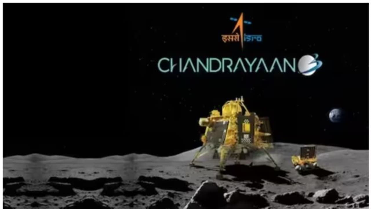 சந்திரயான் 3 லைவ் வீடியோவிலும் புதிய மைல்கல்! தரையிறங்கும் காட்சியைக் கண்ட 9.1 மில்லியன் பார்வையாளர்கள் சந்திரயான் 3 லைவ் வீடியோவிலும் புதிய மைல்கல்! தரையிறங்கும் காட்சியைக் கண்ட 9.1 மில்லியன் பார்வையாளர்கள்