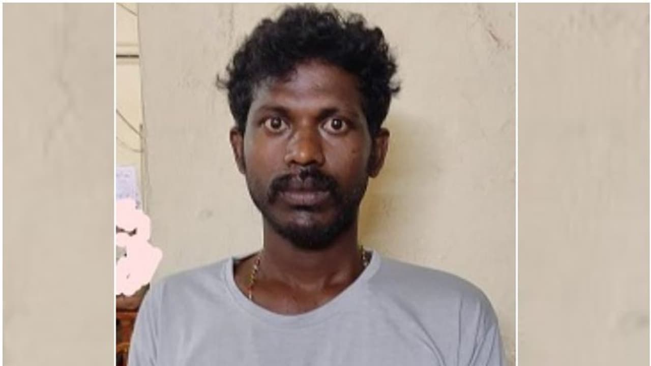 പൊലീസിന്‍റെ സാന്നിധ്യം അറിഞ്ഞാല്‍ രക്ഷപ്പെടുന്ന പ്രതി, ഒടുവിൽ ഉടുമുണ്ട് ഊരി ഓടി, പൊലീസ് സാഹസികമായി പിടികൂടി